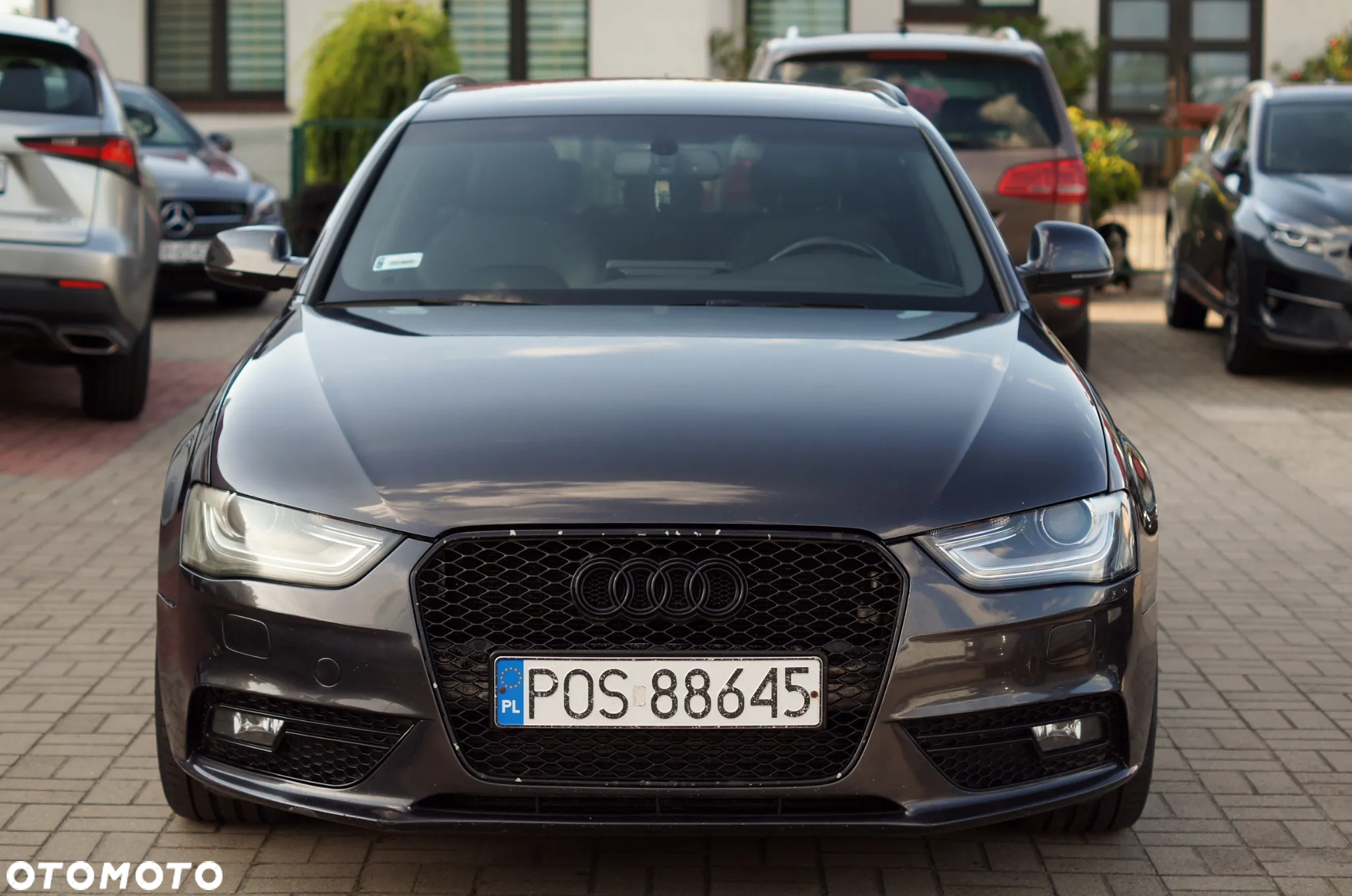 Audi A4 Avant 2.0 TDI DPF quattro S tronic S line Sportpaket - 2