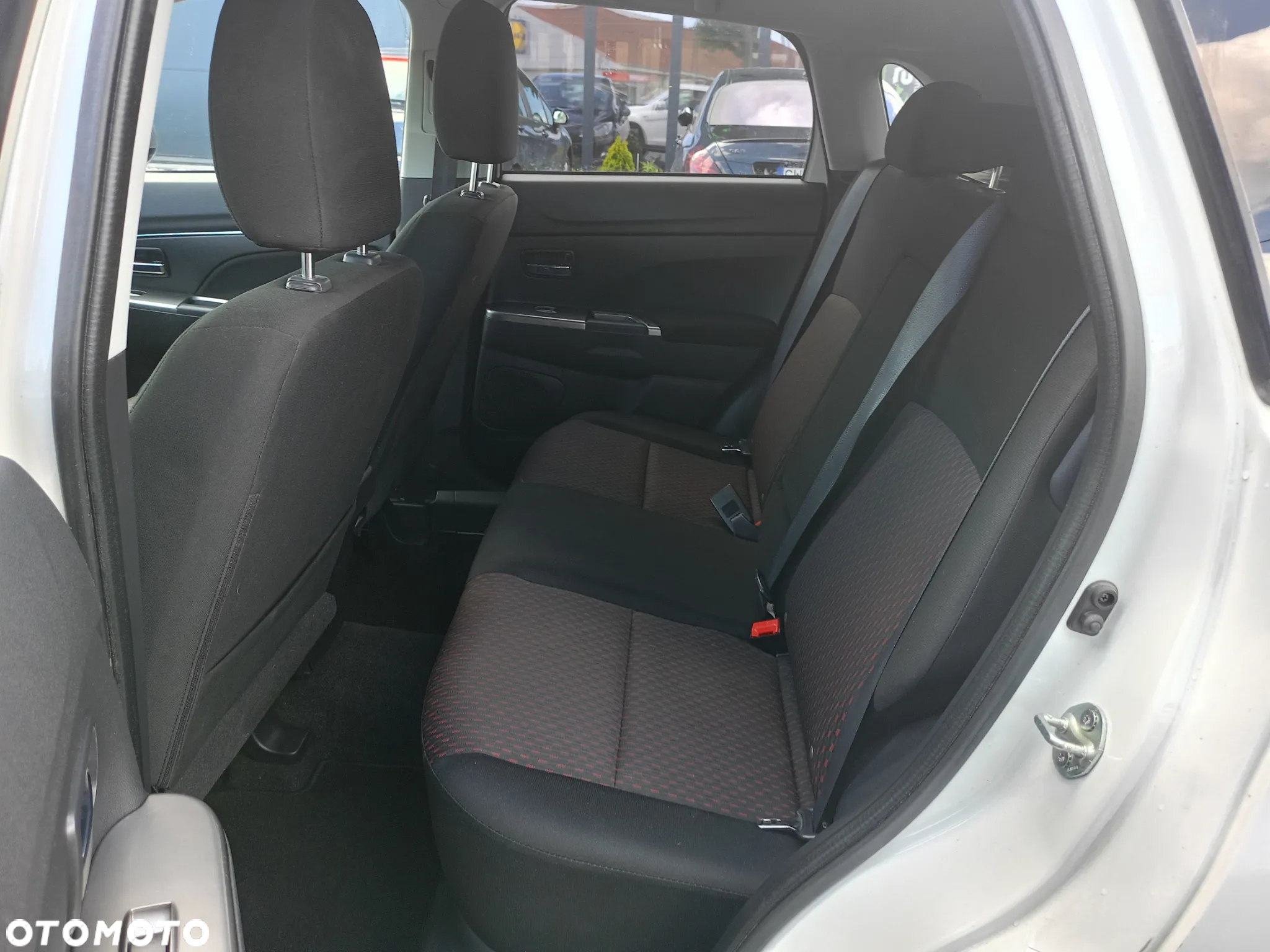 Mitsubishi ASX 2.0 Instyle 4WD CVT - 12