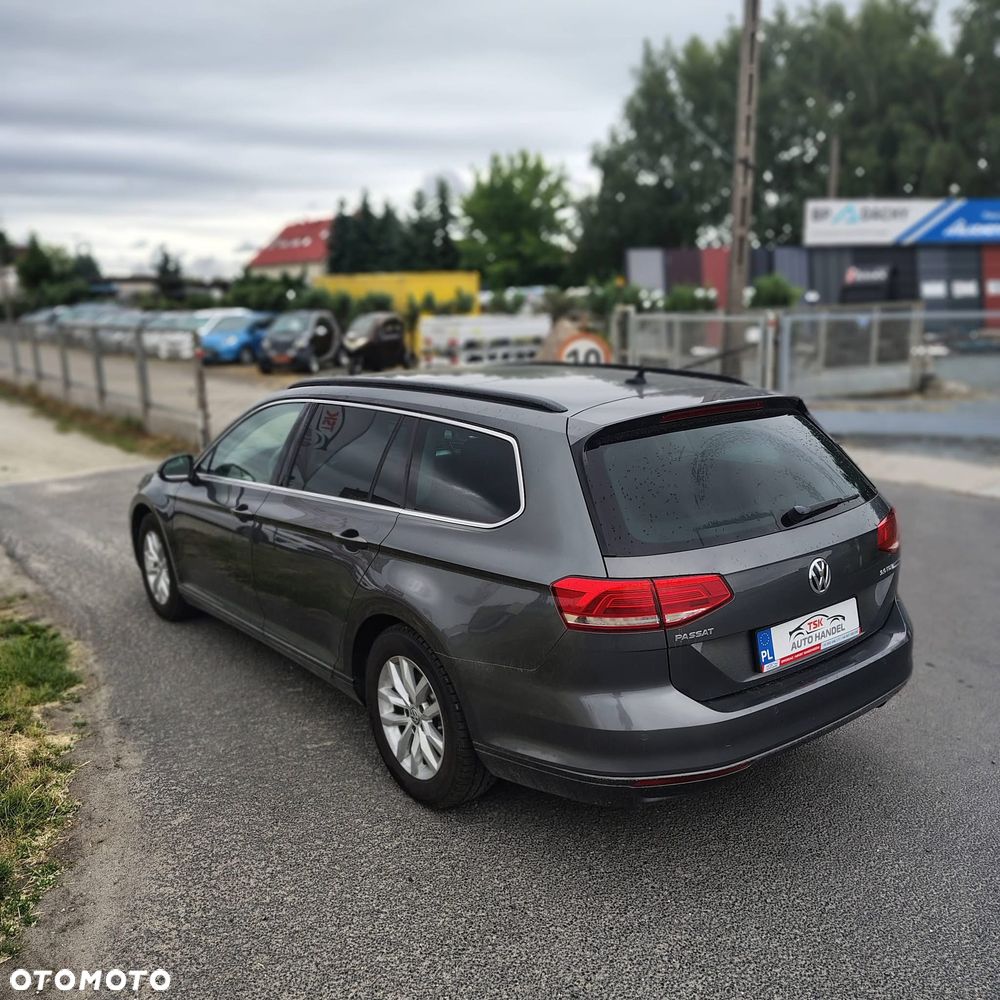 Volkswagen Passat 2.0 TDI BMT Comfortline - 7