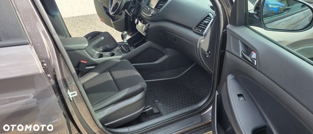 Hyundai Tucson blue 1.6 GDi 2WD Passion - 20