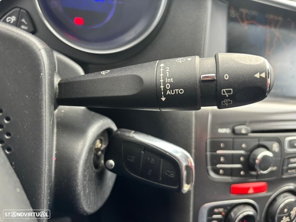 Citroën C4 1.6 e-HDi Exclusive - 27