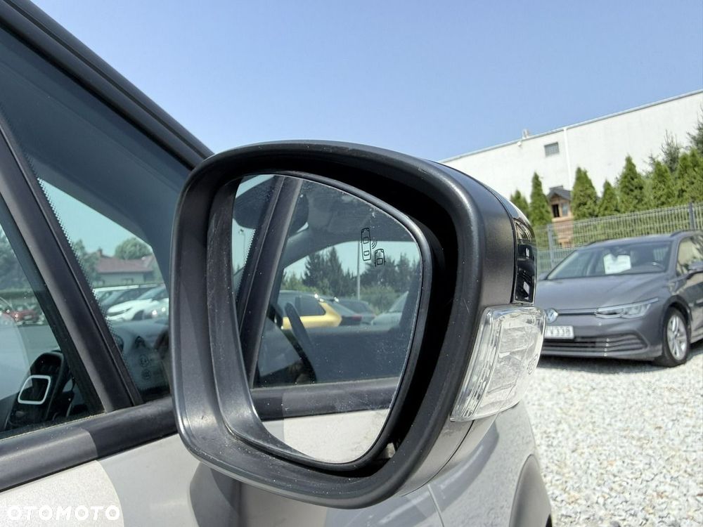 Citroën C3 Aircross 1.5 BlueHDi Shine S&S EAT6 - 24
