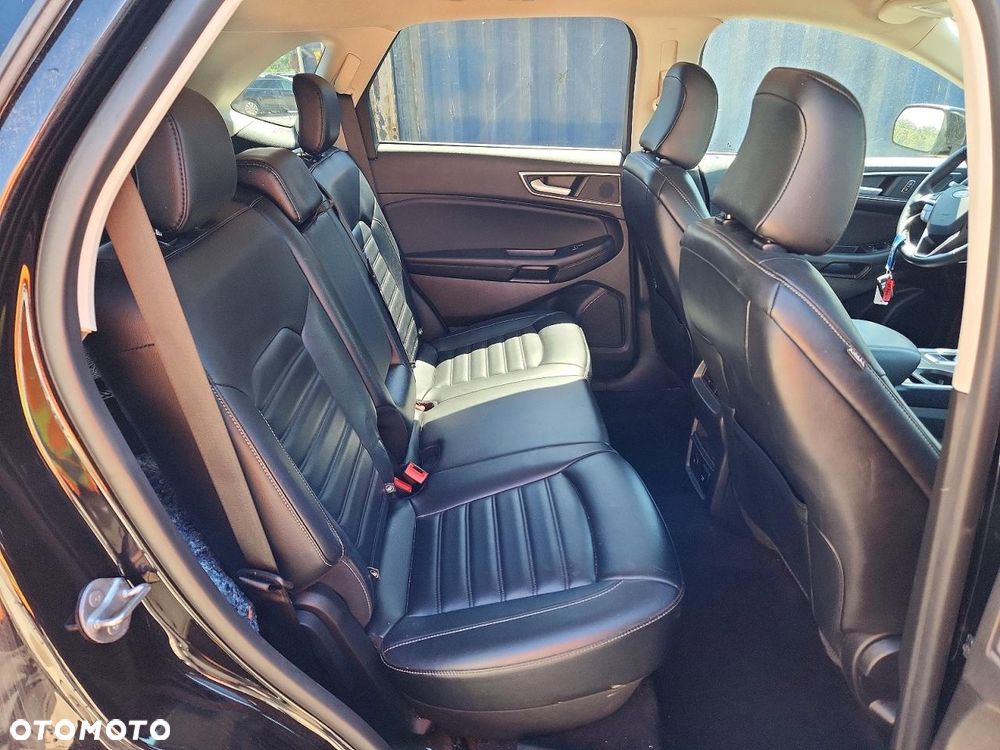 Ford Edge - 12