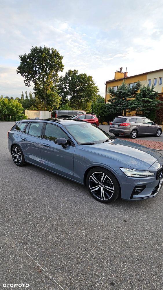 Volvo V60 B4 D Geartronic RDesign - 3