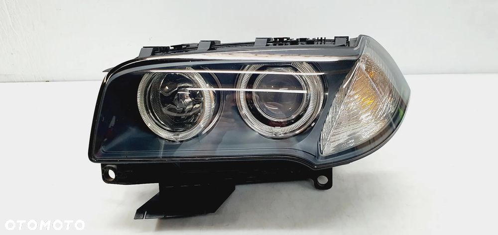 BMW X3 E83 Lampa Lewa Bi-Xenon Skrętny Dynamic Lift 7162193 EU