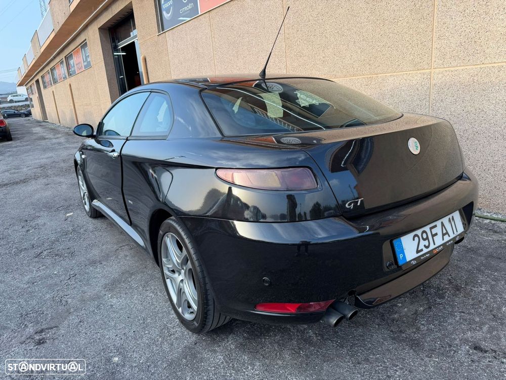 Alfa Romeo GT 1.9 JTD M-JET Blackline - 11