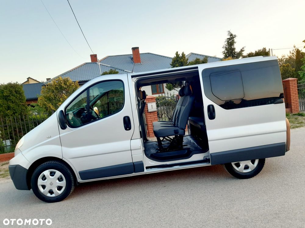 Renault Trafic L1H1 Passenger Lux - 14