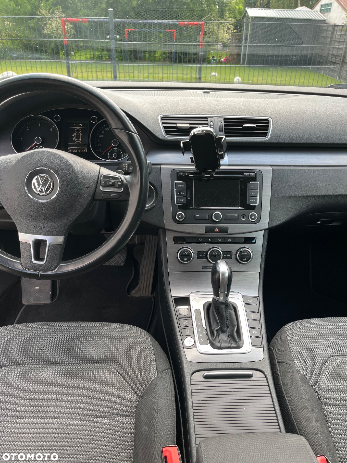 Volkswagen Passat - 9