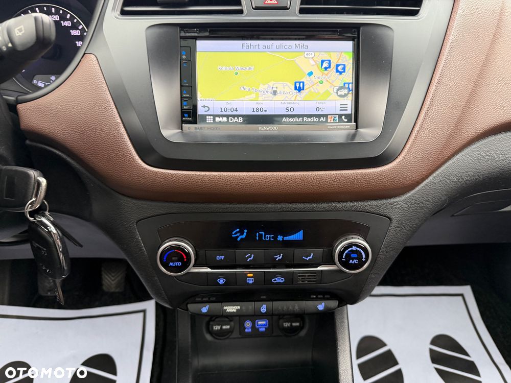 Hyundai i20 1.1 CRDi Intro Edition - 7