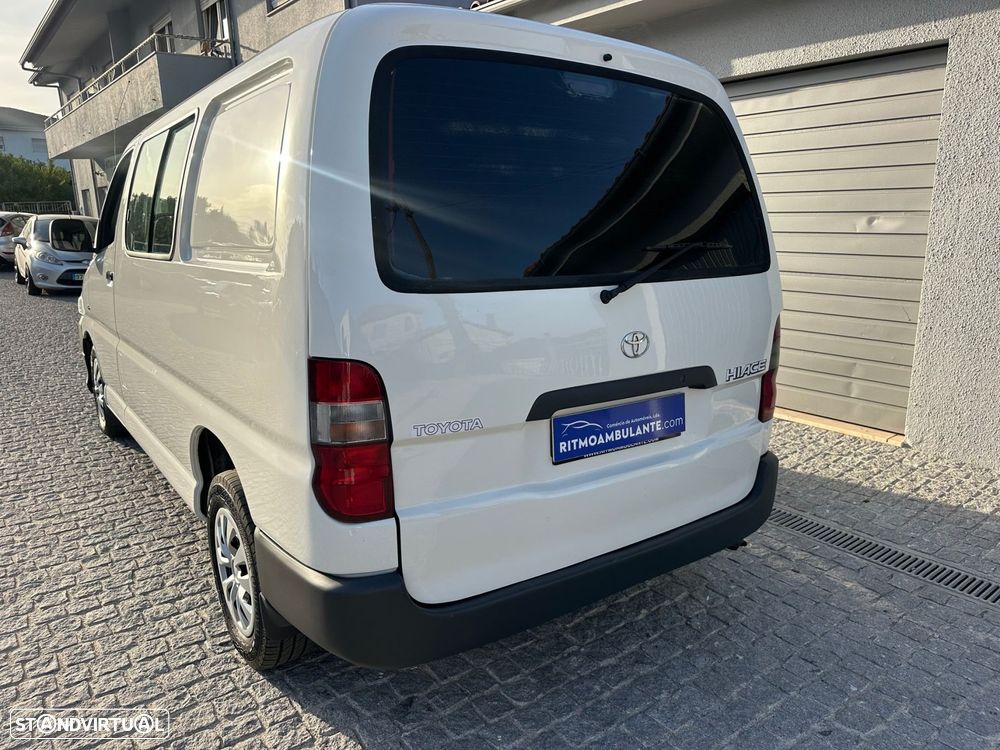 Toyota HiAce 2.5 D-4D Curto 2.8T AC - 8