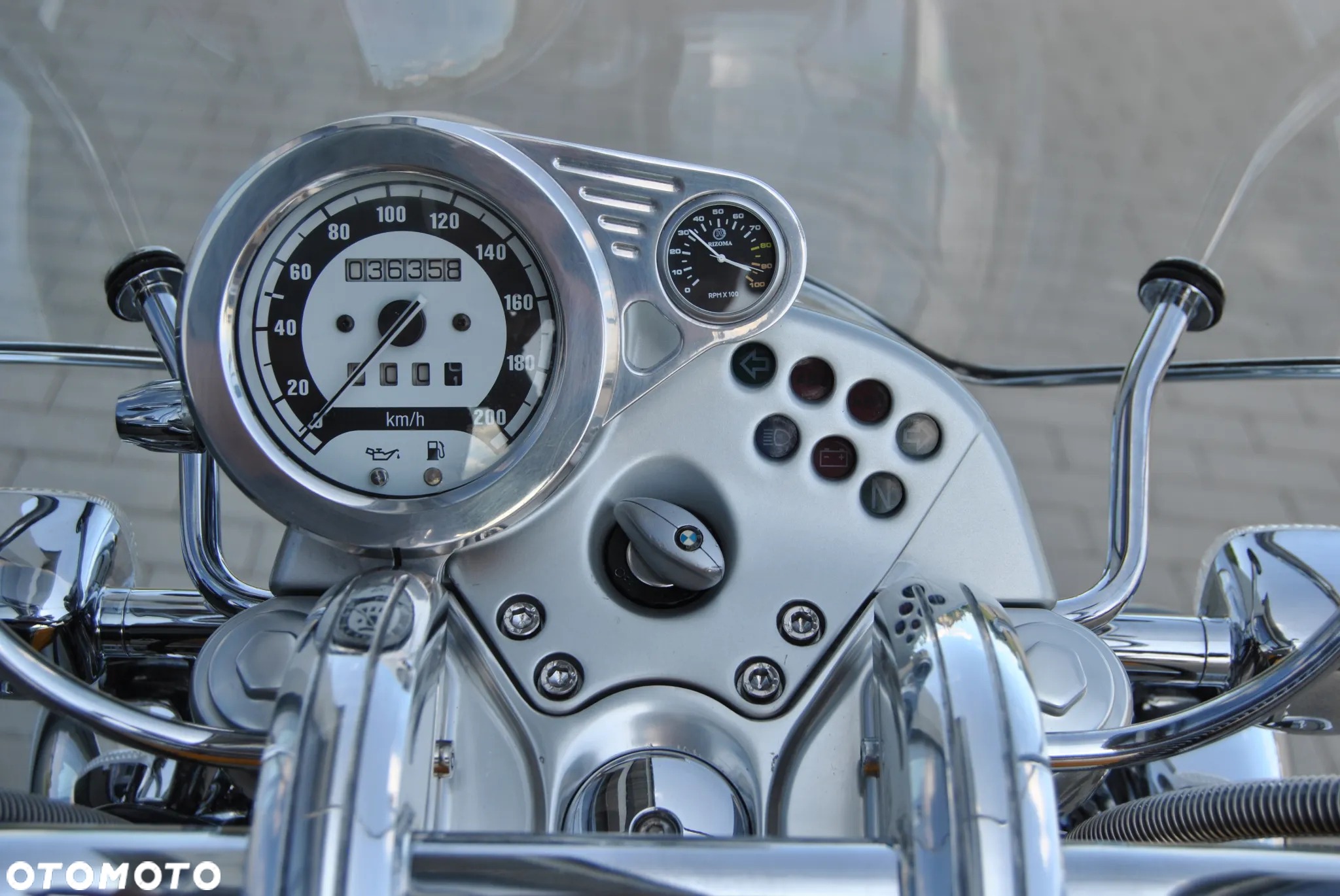 BMW R - 10