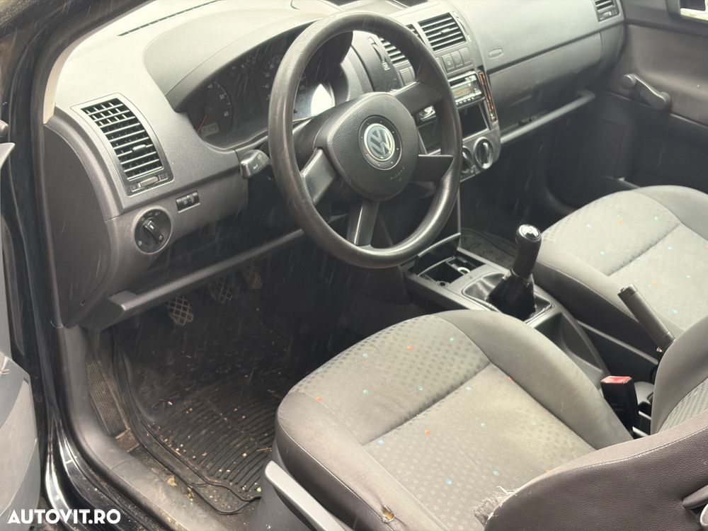 Volkswagen Polo - 3