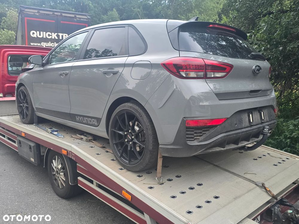 Hyundai i30 1.5 T-GDI 48V-Hybrid N-Line - 13