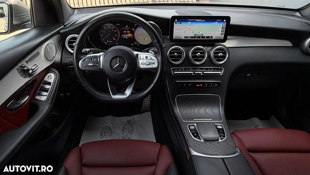 Mercedes-Benz GLC Coupe 300 d 4Matic 9G-TRONIC AMG Line Plus - 4