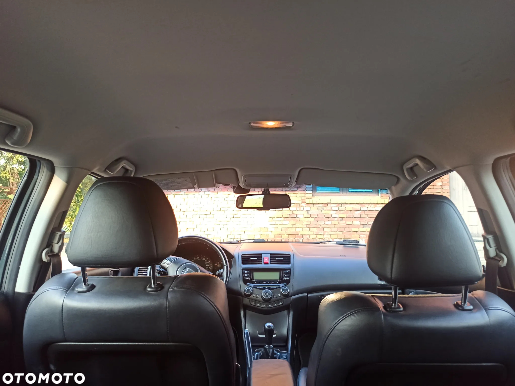 Honda Accord 2.0 Comfort - 6