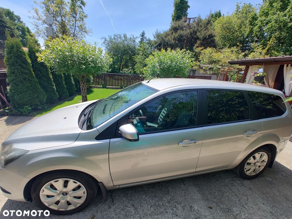 Ford Focus 1.8 TDCi Trend - 9