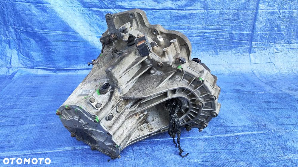 SKRZYNIA BIEGÓW MANUALNA PÓŁOŚ LEWA PRAWA SPRZĘGŁO VALEO TARCZA DOCISK POMPKA PRZEWÓD SPRZĘGŁA WYSPRZĘGLIK LINKA LINKI BIEGÓW LDV MAXUS 2.5 CRD 2.5D - 6