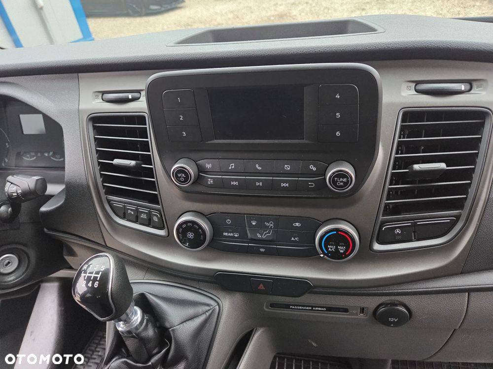Ford Transit Custom - 26
