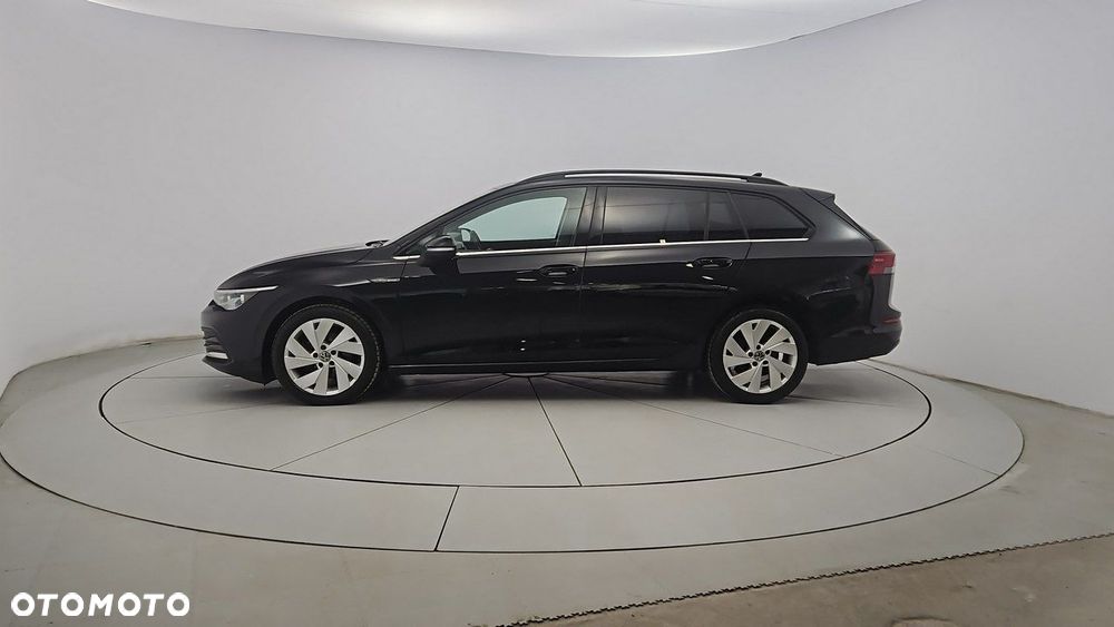 Volkswagen Golf - 2