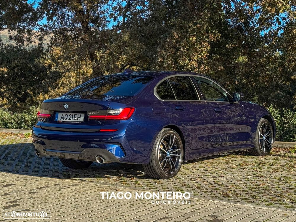 BMW 320 e Pack M Auto - 43