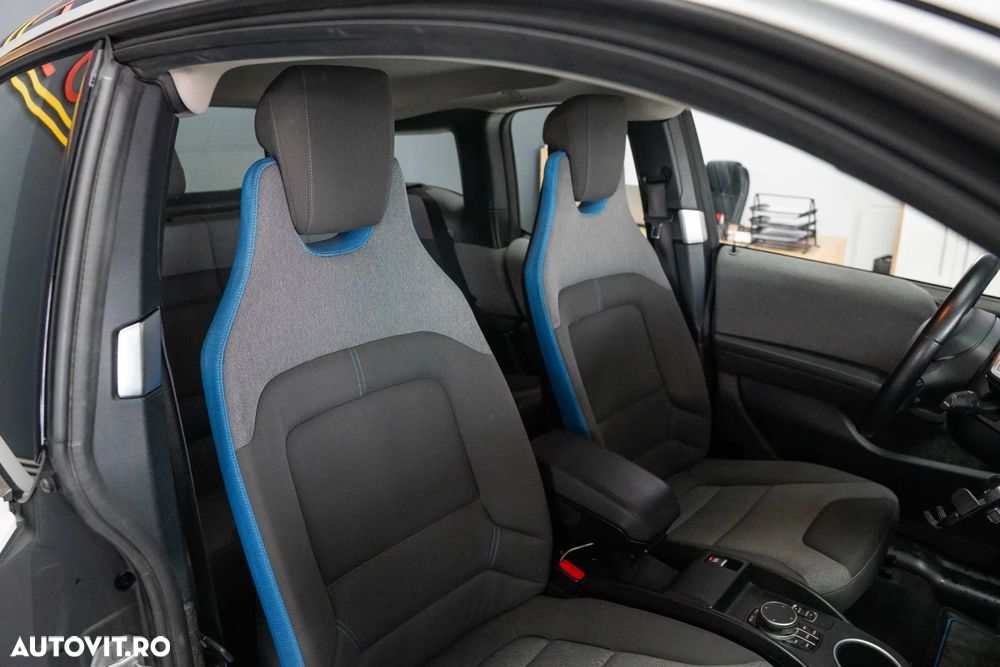 BMW i3 (94 Ah) - 13