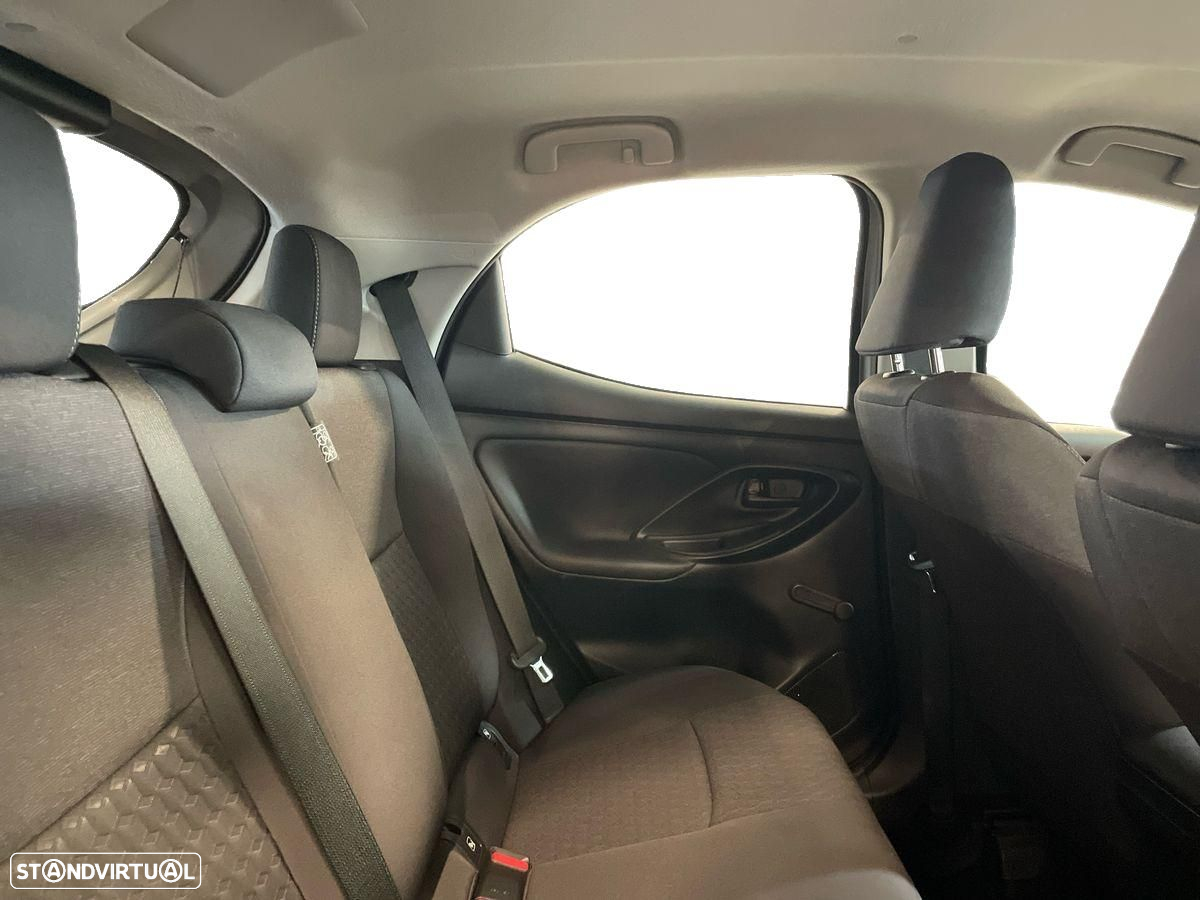 Toyota Yaris 1.0 VVT-i Comfort Plus - 7