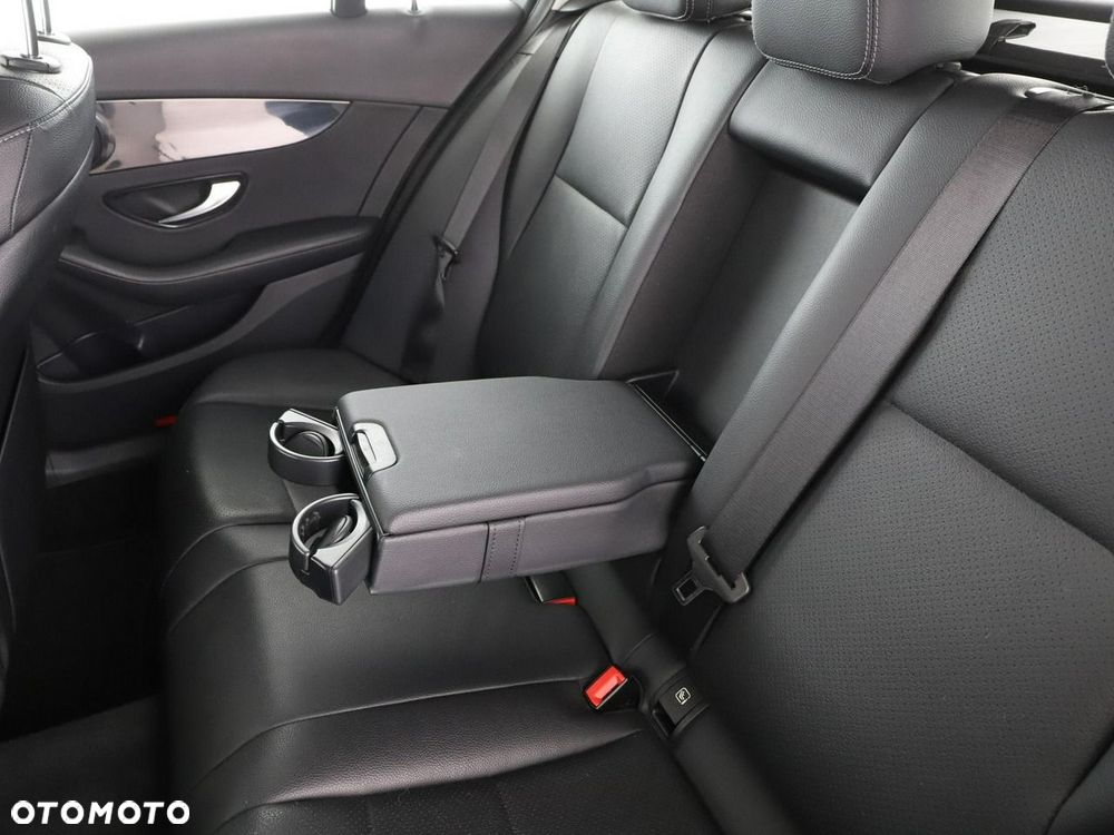 Mercedes-Benz Klasa C 200 d 9G-TRONIC Avantgarde - 40