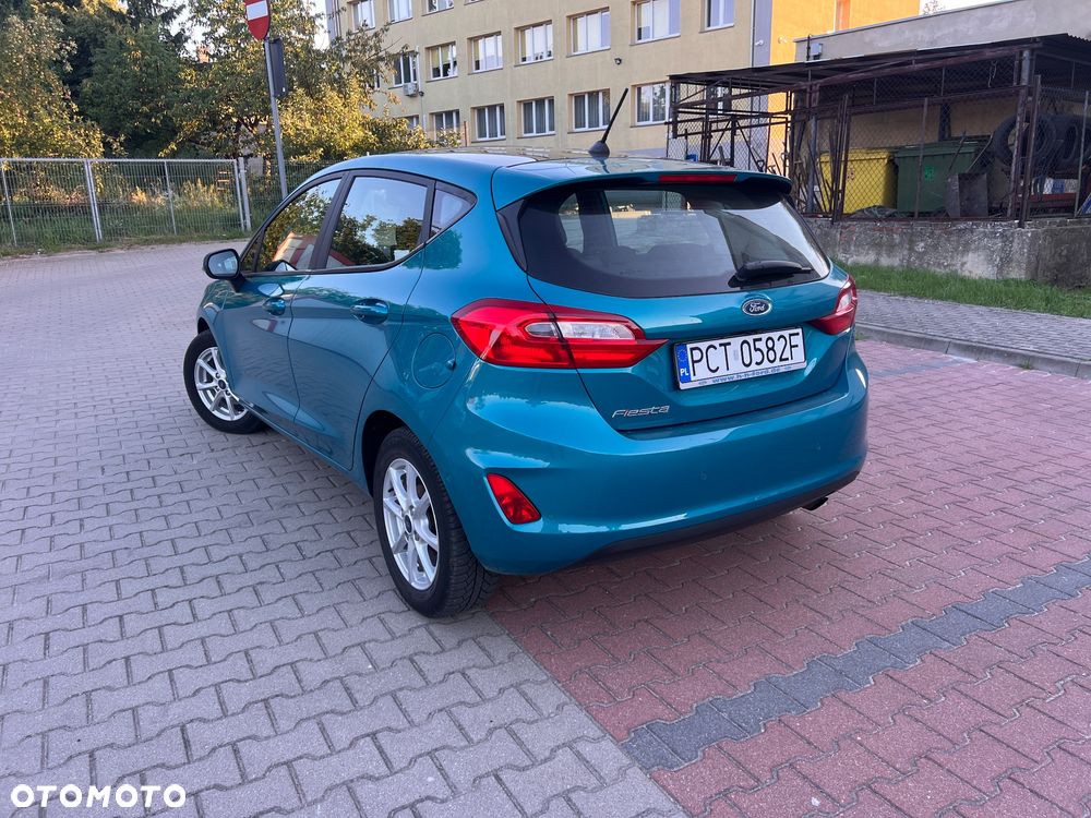 Ford Fiesta 1.0 EcoBoost STart-Stop Titanium - 10