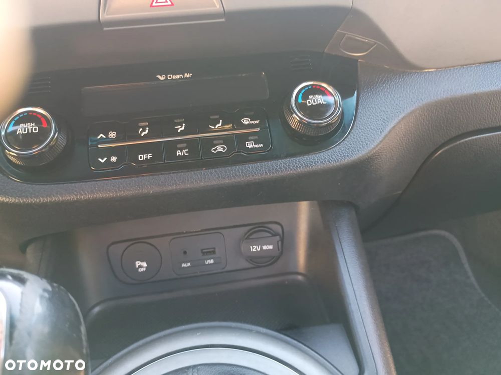 Kia Sportage 1.7 CRDI 2WD Attract - 30