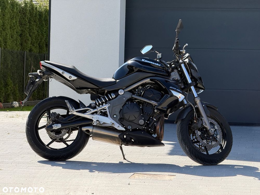 Kawasaki ER - 1