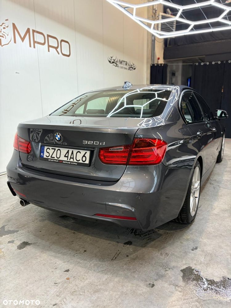 BMW Seria 3 - 21