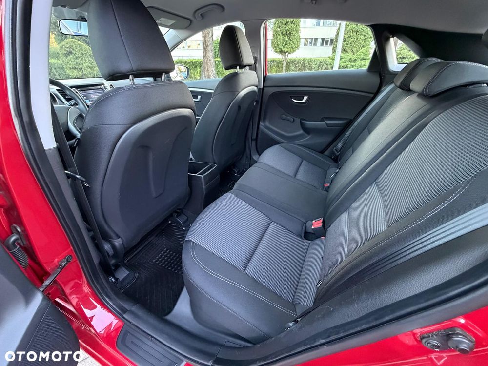 Hyundai i30 1.4 Trend - 23