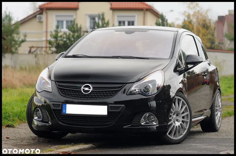 Opel Corsa 1.6 Turbo OPC - 9