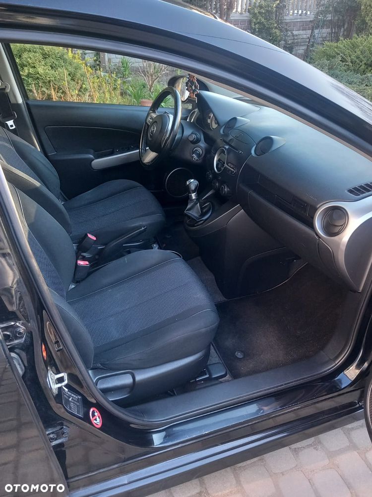 Mazda 2 1.5 Dynamic - 10