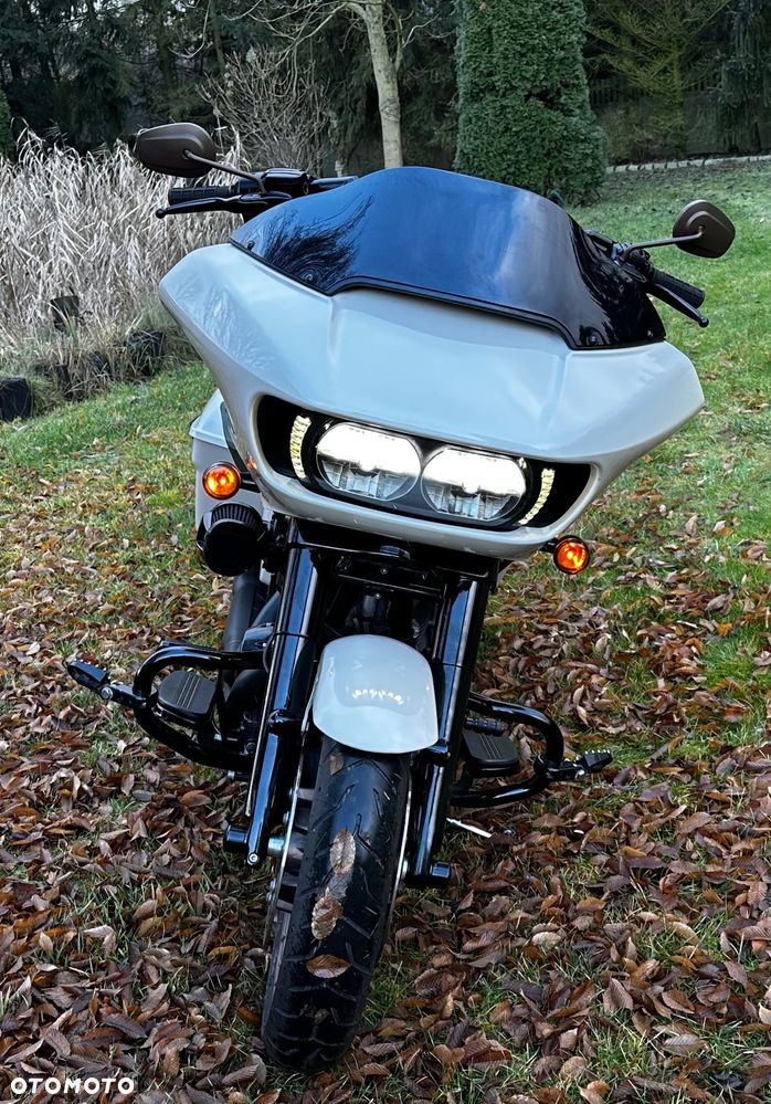 Harley-Davidson Touring Road Glide - 7