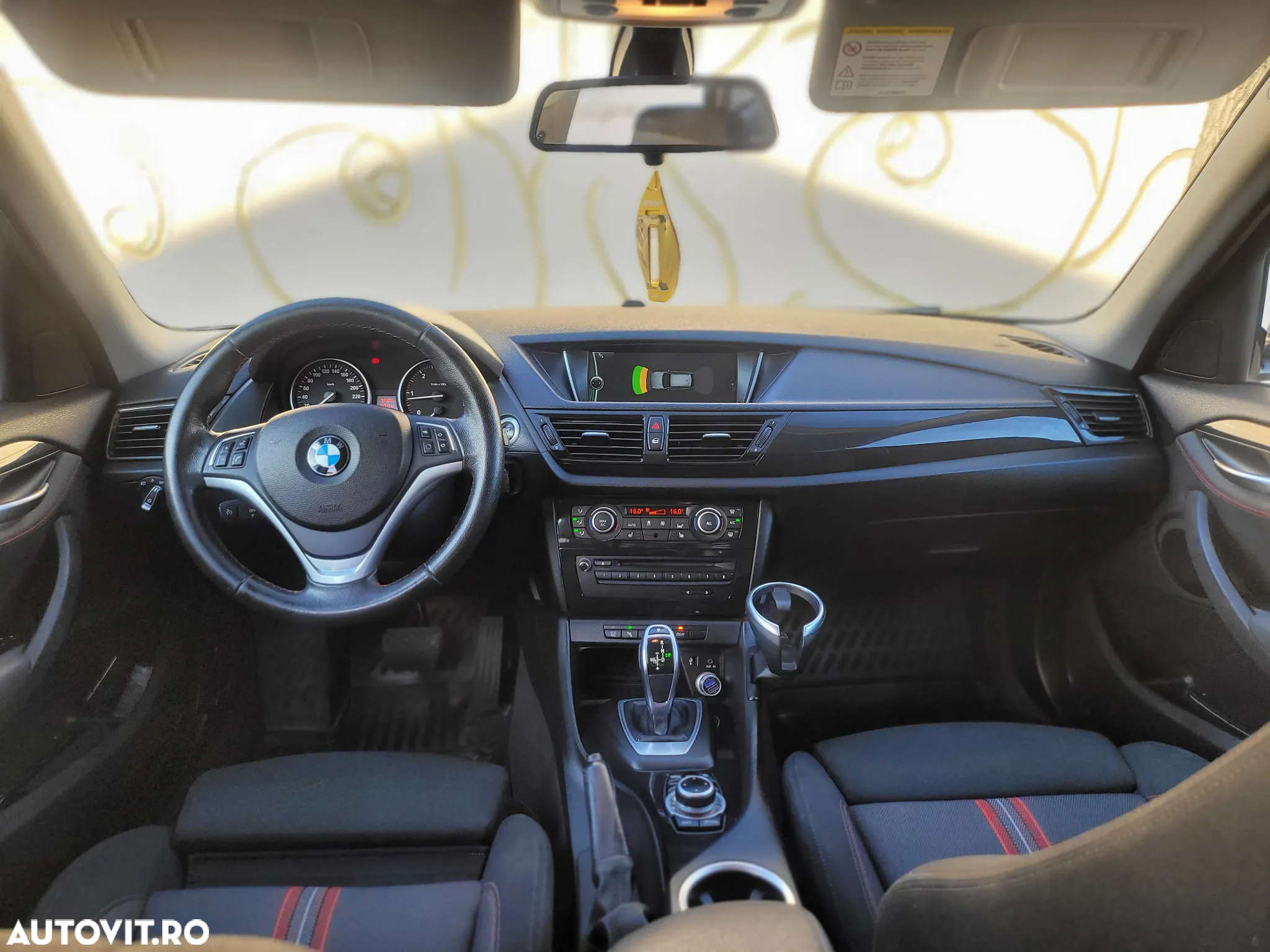 BMW X1 xDrive25d Aut. Sport Line - 8