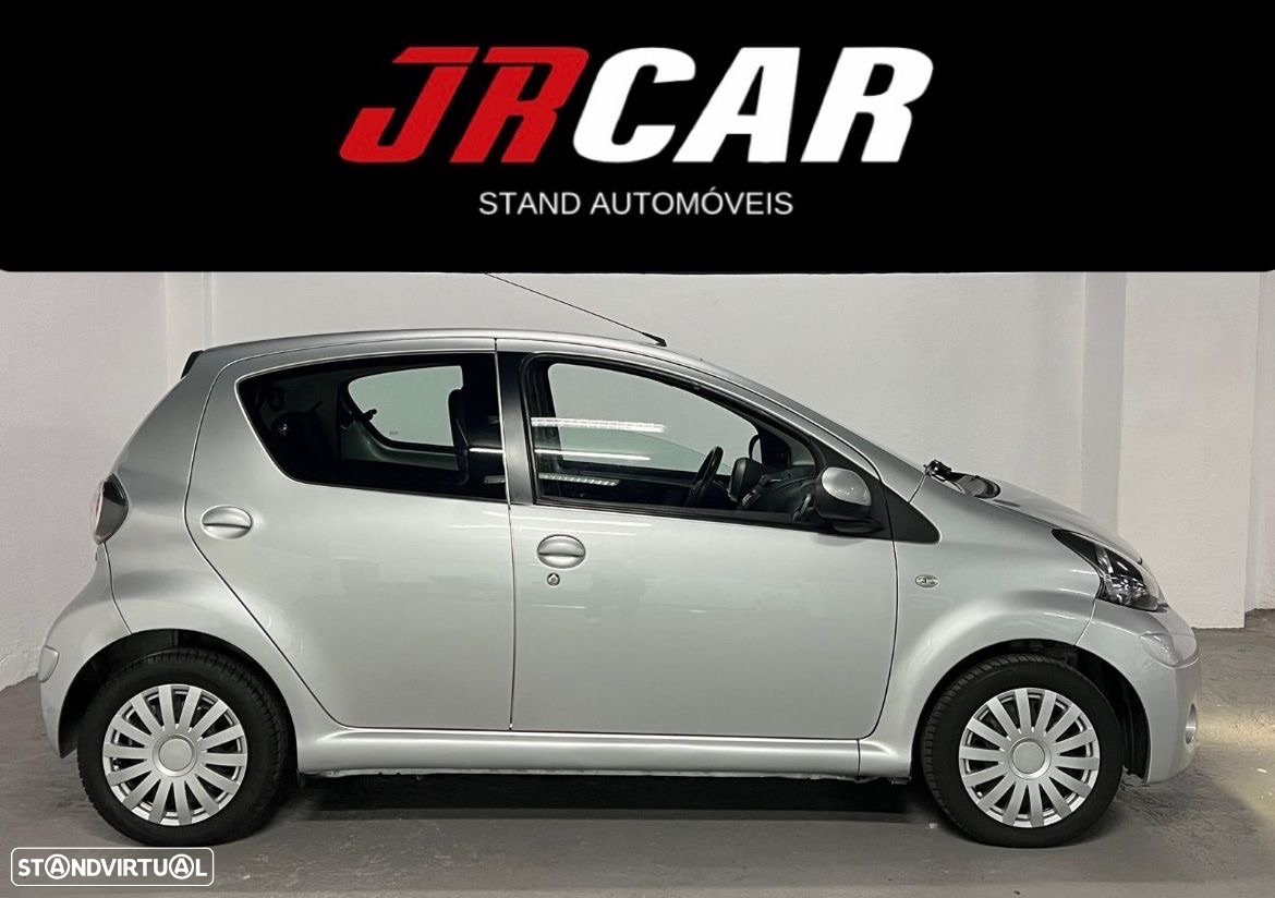 Toyota Aygo 1.0 Plus Sport Pack - 10