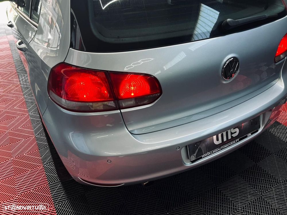 VW Golf 1.6 TDi Confortline - 14