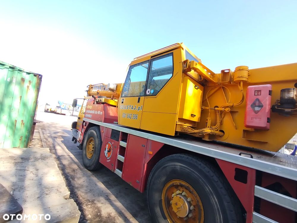 Liebherr 1030/2 Dźwig 35 ton Żuraw Samojezdny 4 x4 Bocian Teleskop 30 +16 m jak Terex Demag Grove - 5