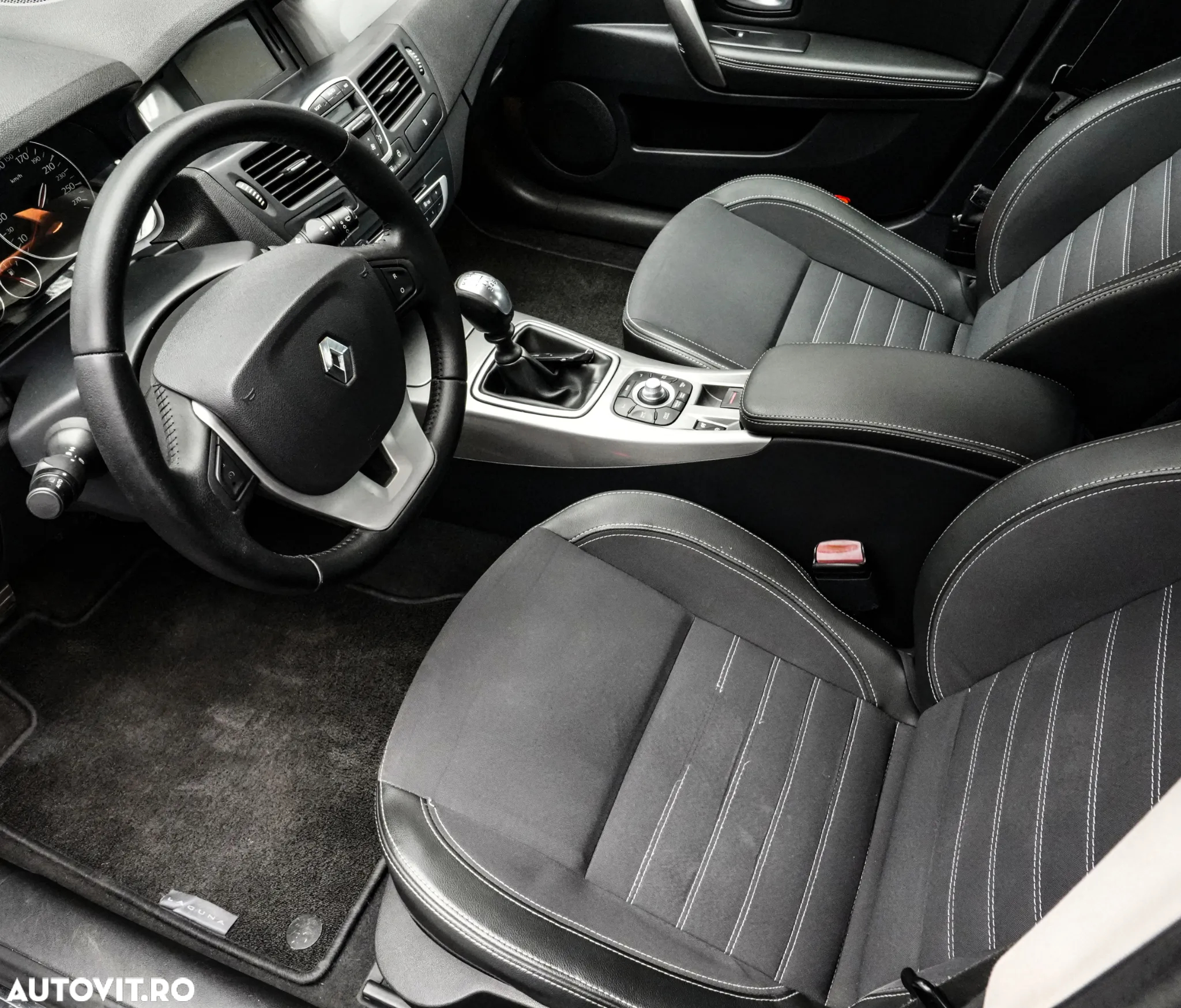 Renault Laguna Navi 2.0dCi Dynamique - 12