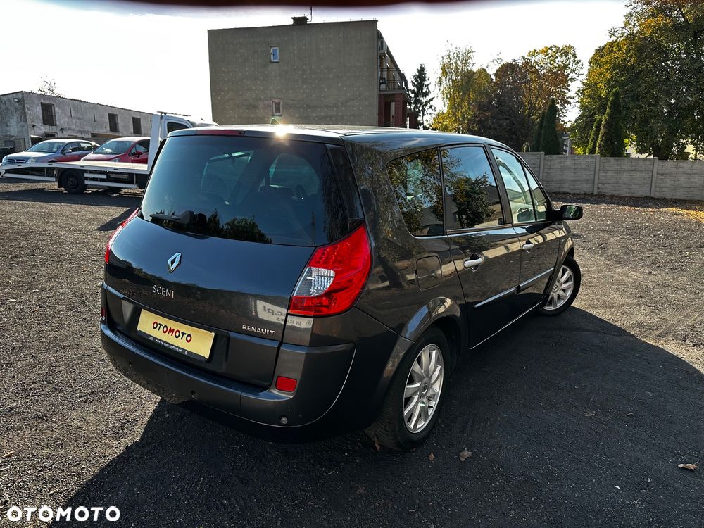 Renault Scenic - 5