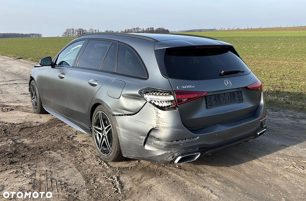 Mercedes-Benz Klasa C 300 e T 9G-TRONIC AMG Line Advanced - 12