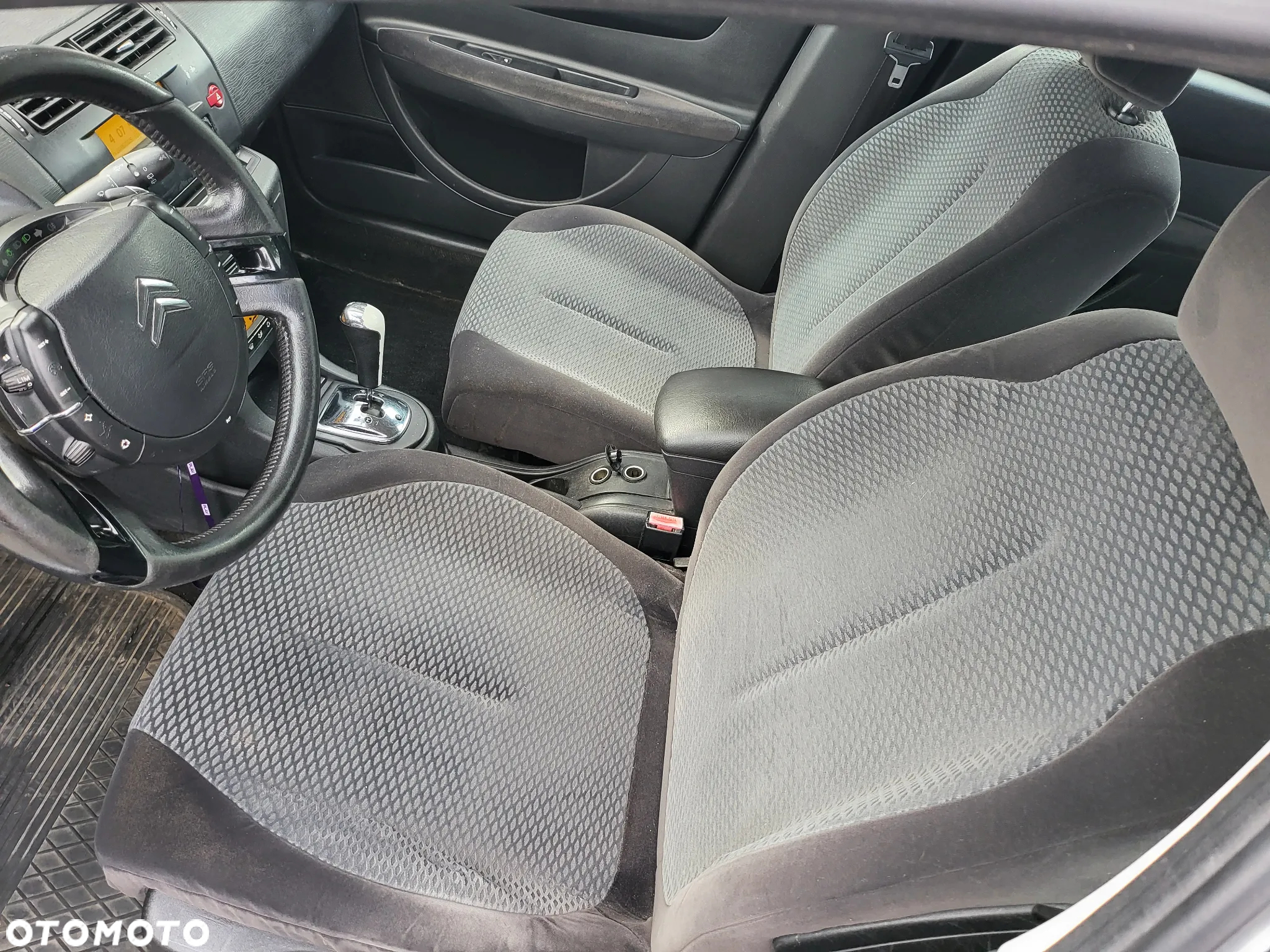 Citroën C4 - 11