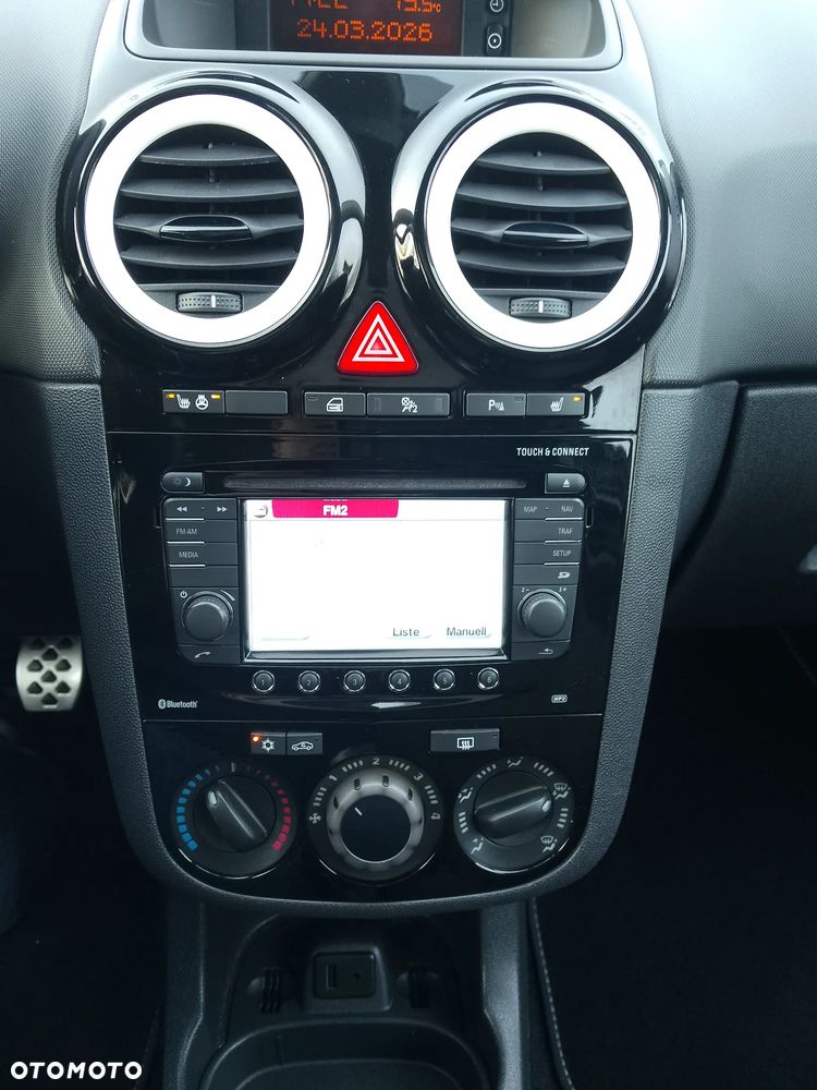 Opel Corsa 1.6 Turbo Color Race - 31