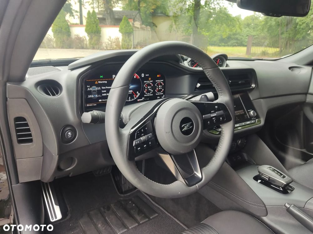 Nissan 400 Z - 10