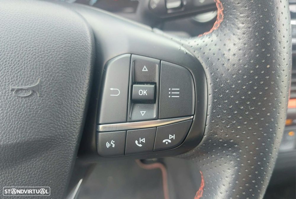 Ford Fiesta 1.0 T EcoBoost STLine - 36