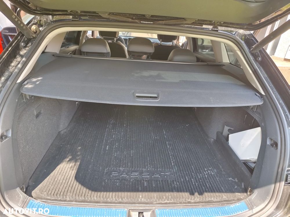 Volkswagen Passat 2.0 TDI DSG Comfortline - 2