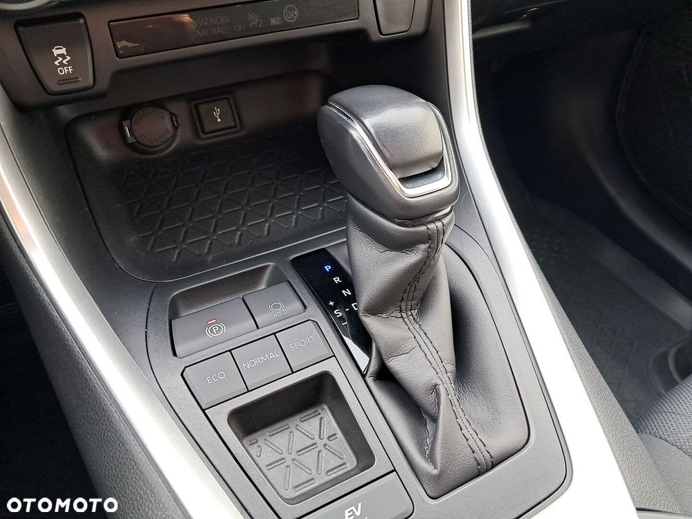 Toyota RAV4 2.5 Hybrid Active 4x2 - 28