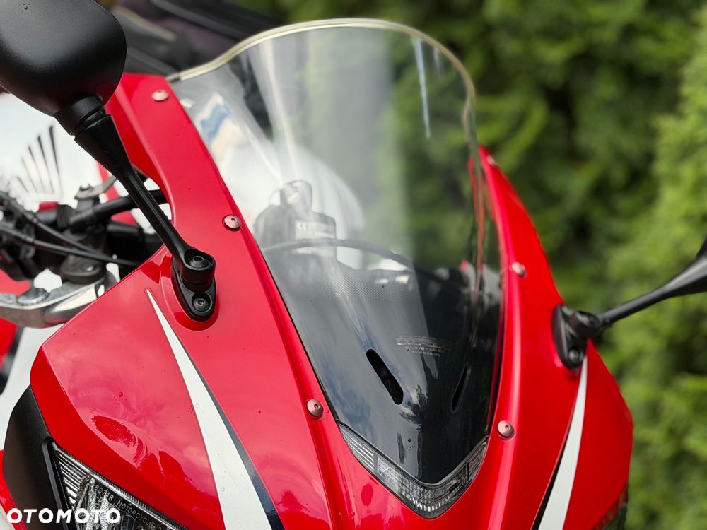 Honda CBR - 25