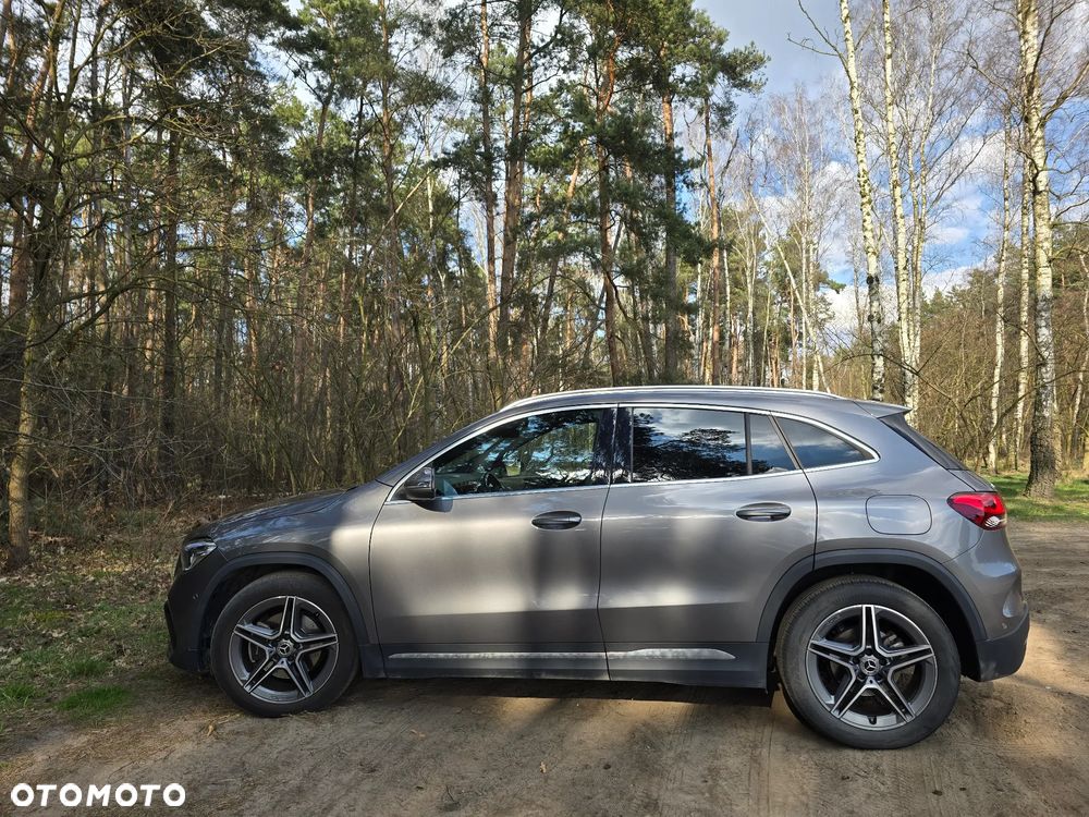 Mercedes-Benz GLA 200 d - 3